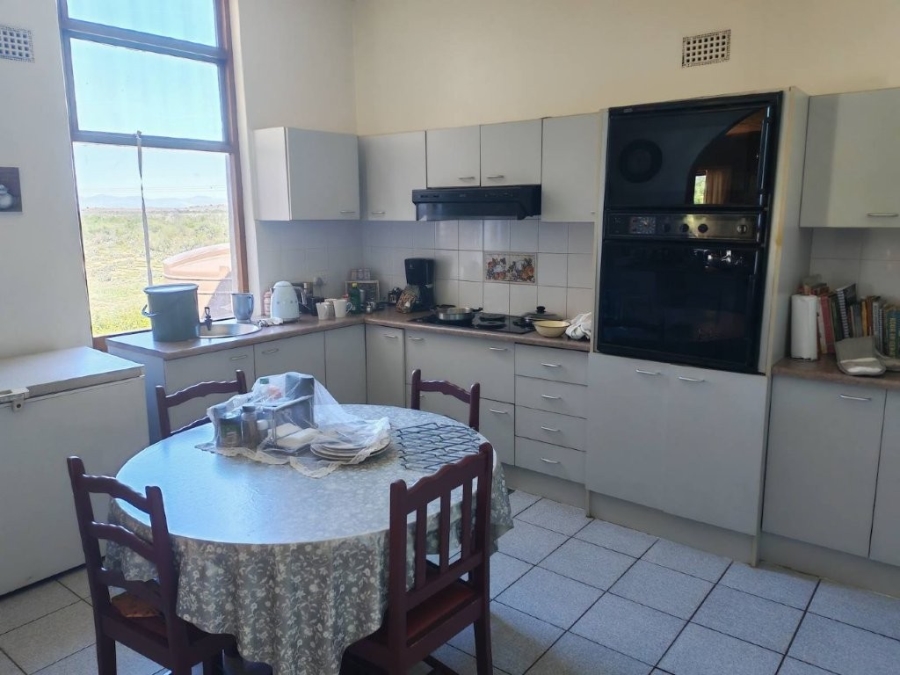 5 Bedroom Property for Sale in Steytlerville Eastern Cape